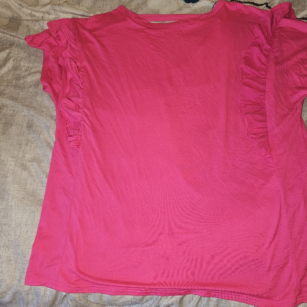 Pink blouse - Picture 2 of 3